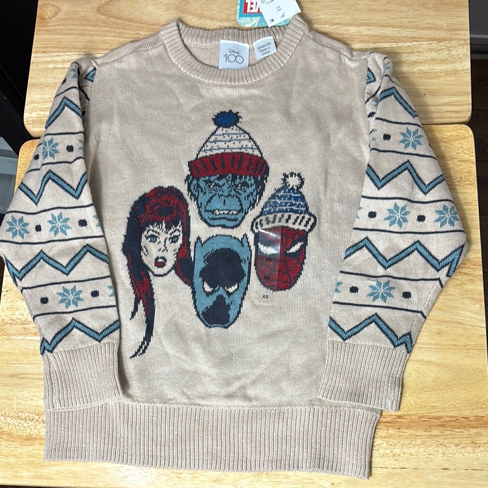 NEW NWT MARVEL character kids sweater size XS Hulk Spider-Man winter sweater